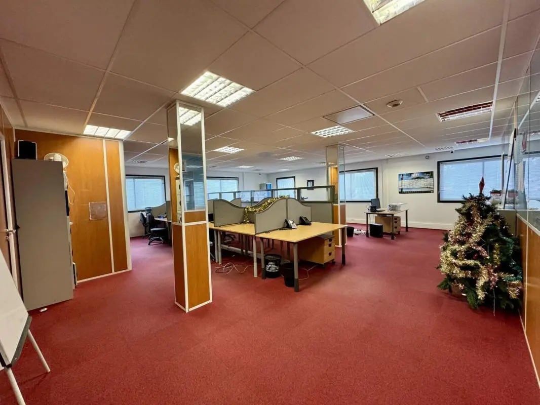 Bureau dans Basse-Goulaine à vendre Photo intérieure– Image 1 sur 6