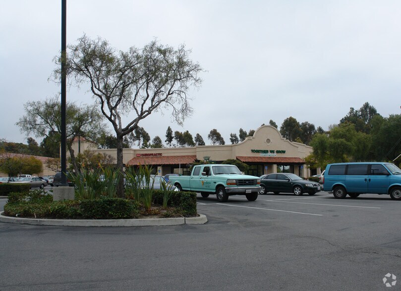 3815 Mission Ave, Oceanside, CA à louer - Photo de l’immeuble – Image 3 sur 21
