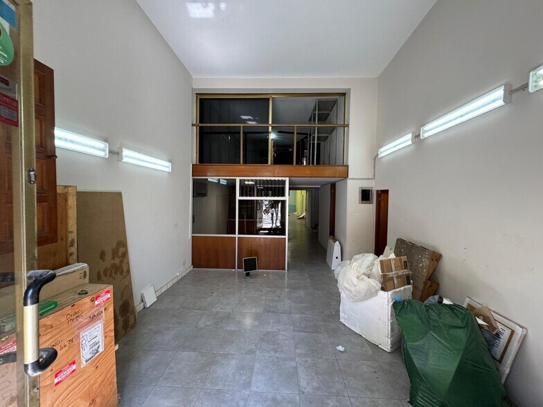 6 Locales rentabilidad centro Barcelona portefeuille de 6 biens à vendre sur LoopNet.fr - Photo intérieure – Image 2 sur 70