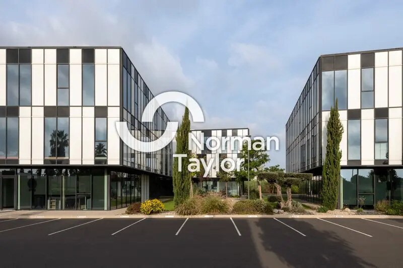 Bureau dans Perpignan à louer Photo principale– Image 1 sur 3