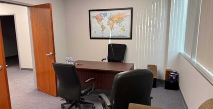 1808 Coyote Dr, Chester, VA à louer Photo intérieure– Image 2 sur 4