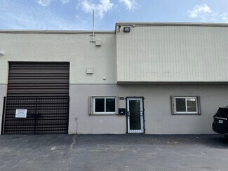 Plus de détails pour 1521-1529 NW 89th Ct, Doral, FL - Industriel/Logistique à louer