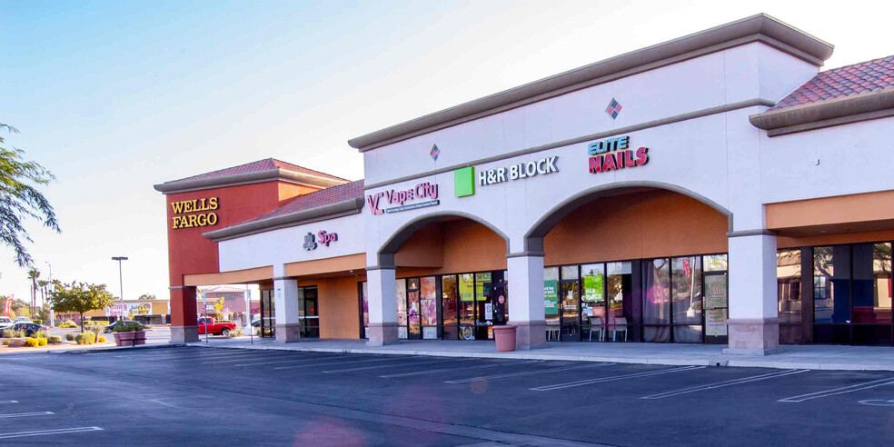 445-525 E Windmill Ln, Las Vegas, NV à louer - Photo de l’immeuble – Image 3 sur 4