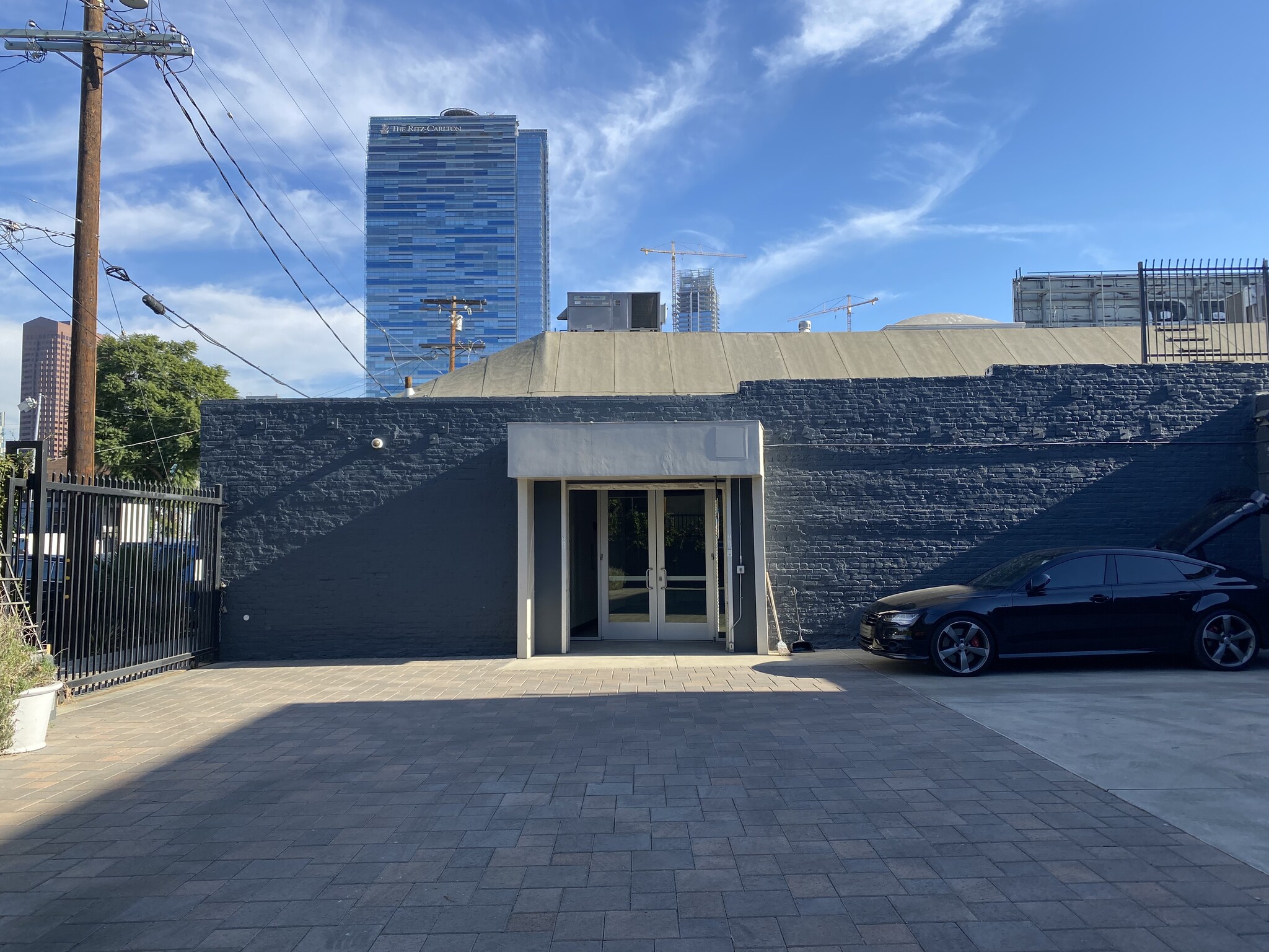 1319-1321 W 11th St, Los Angeles, CA à louer Photo de l’immeuble– Image 1 sur 12