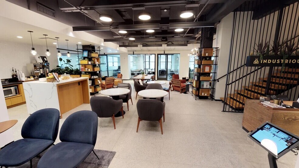 215 Park Ave S, New York, NY à louer - Numérisation 3D Matterport – Image 2 sur 7