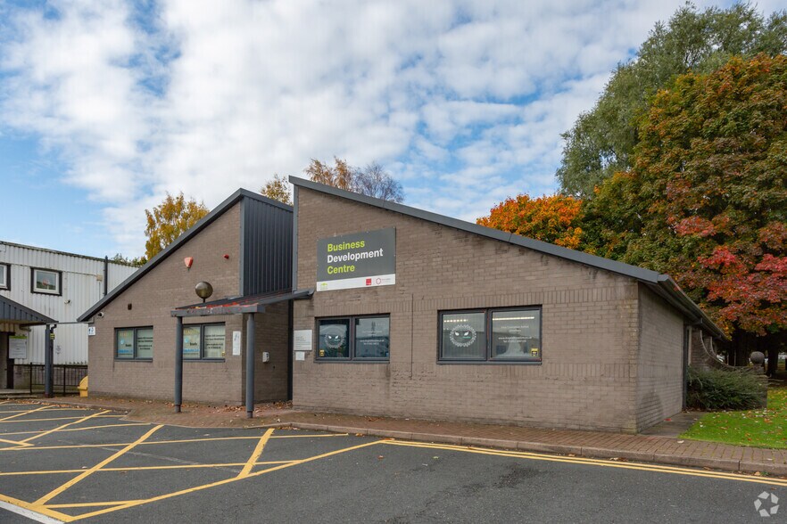Stafford Park 4, Telford à louer - Photo de l’immeuble – Image 3 sur 4