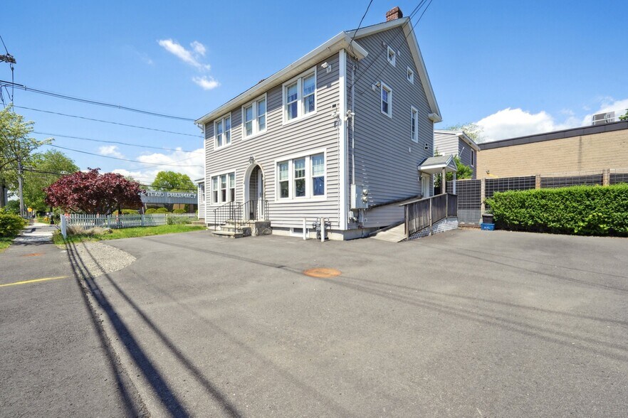 189 East Ave, Norwalk, CT à vendre - Photo de l’immeuble – Image 2 sur 9