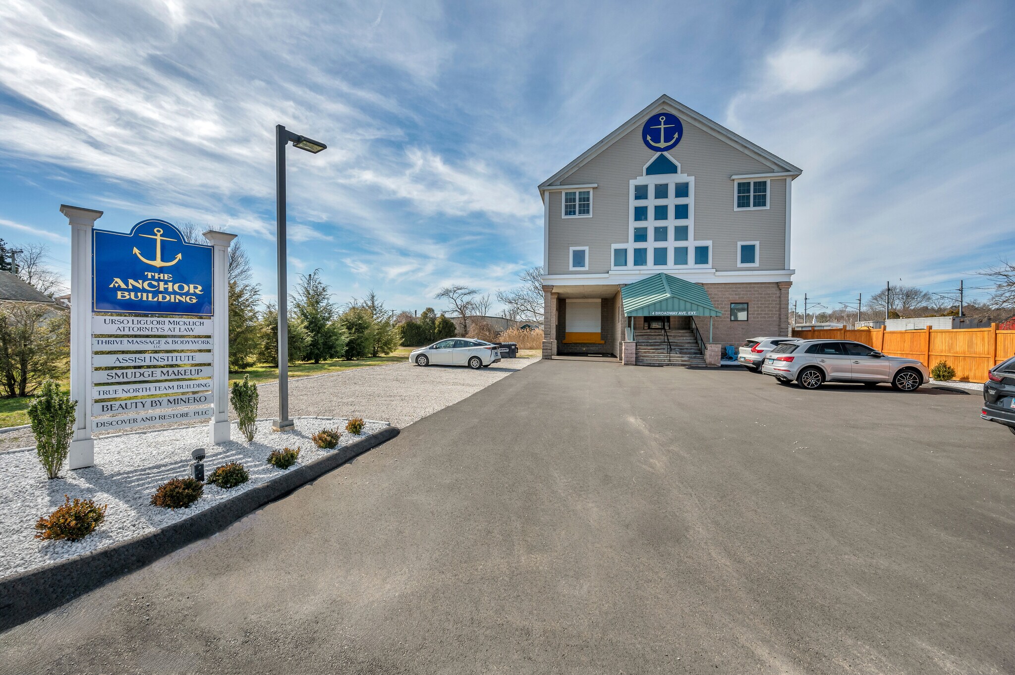 4 Broadway Avenue Ext, Mystic, CT à vendre Photo principale– Image 1 sur 36