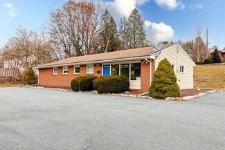 Plus de détails pour 110 W Main St, Clinton Township, NJ - Bureau à vendre
