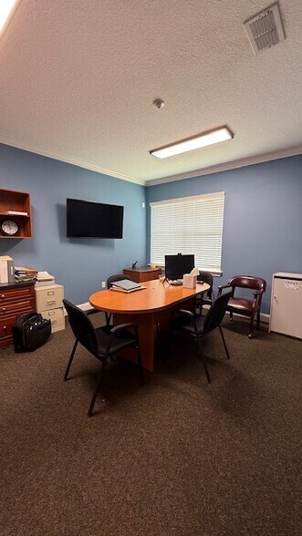 309 Kingsley Lake Dr, Saint Augustine, FL à louer - Photo de l’immeuble – Image 3 sur 8