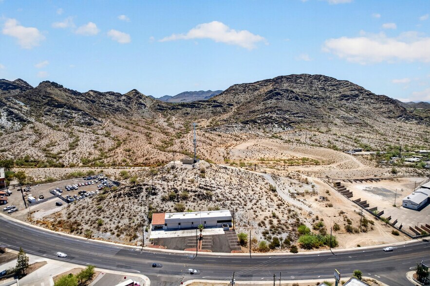 11209 N Cave Creek Rd, Phoenix, AZ à vendre - Photo de l’immeuble – Image 3 sur 29