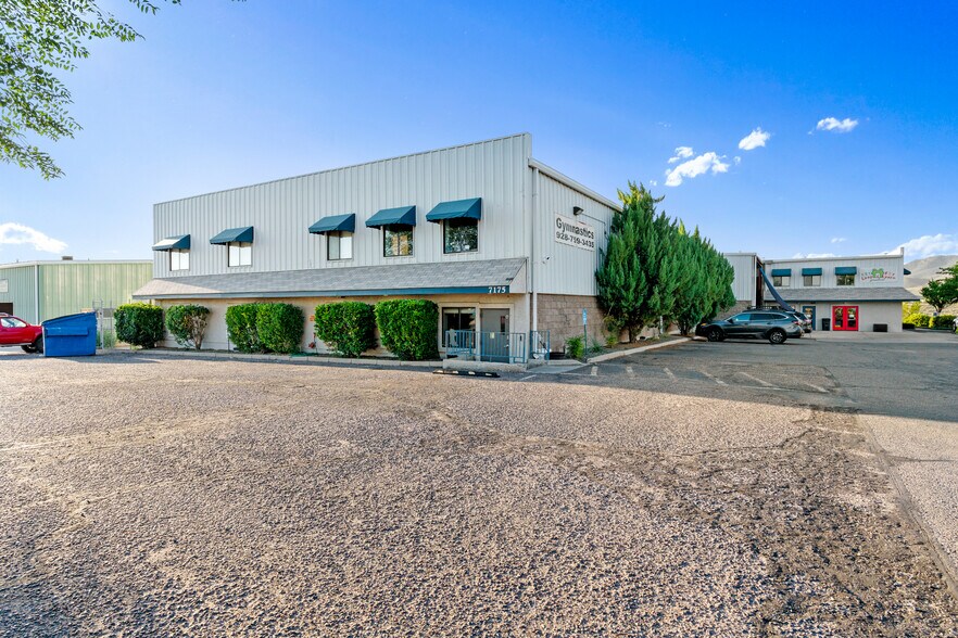 7175 E 2nd St, Prescott Valley, AZ à vendre - Photo de l’immeuble – Image 2 sur 32