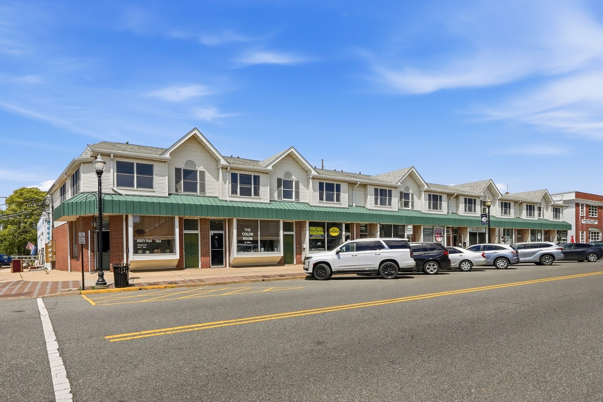 305-341 Main St, Allenhurst, NJ à vendre Photo de l’immeuble– Image 1 sur 51