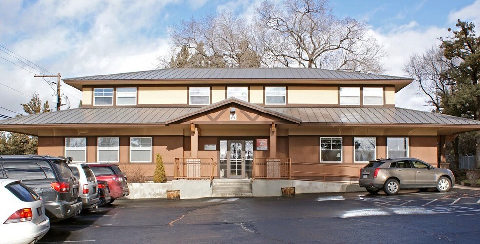 62968 O B Riley Rd, Bend, OR à louer - Photo principale – Image 2 sur 5