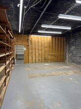 1033-1061 Bloomfield Ave, Clifton, NJ à louer Photo intérieure– Image 2 sur 2