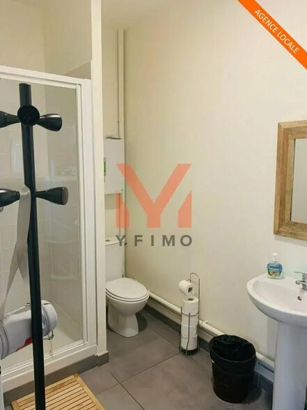 Bureau dans Orgeval à vendre - Photo de l’immeuble – Image 3 sur 9