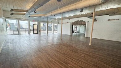 115 S Goliad St, Rockwall, TX à louer - Vidéo sur l’annonce professionnelle