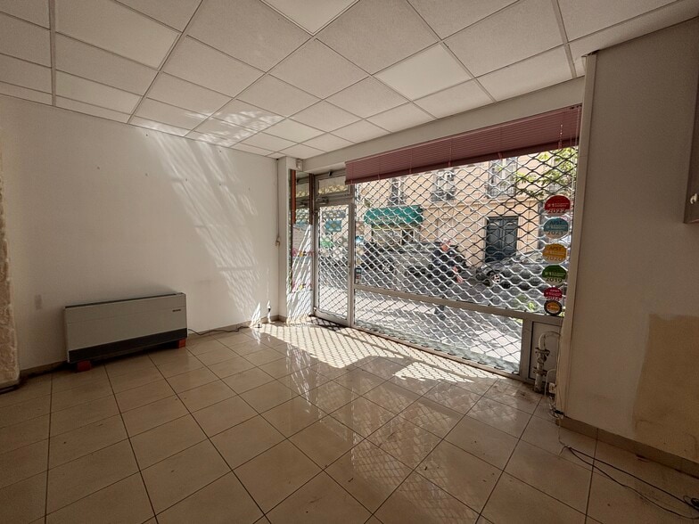 12 Rue Philibert Lucot, Paris à louer - Photo de l’immeuble – Image 3 sur 10