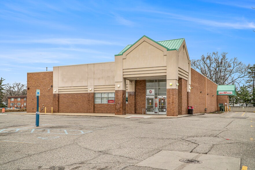 18585 Dale St, Detroit, MI à vendre - Photo de l’immeuble – Image 2 sur 9