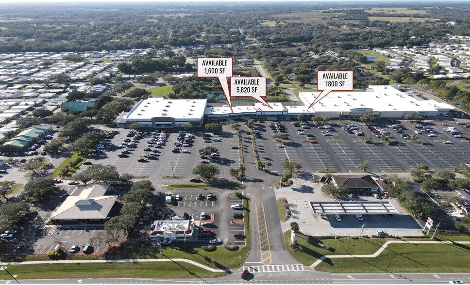 7325-7407 Gall Blvd, Zephyrhills, FL à louer - Photo de l’immeuble – Image 1 sur 27