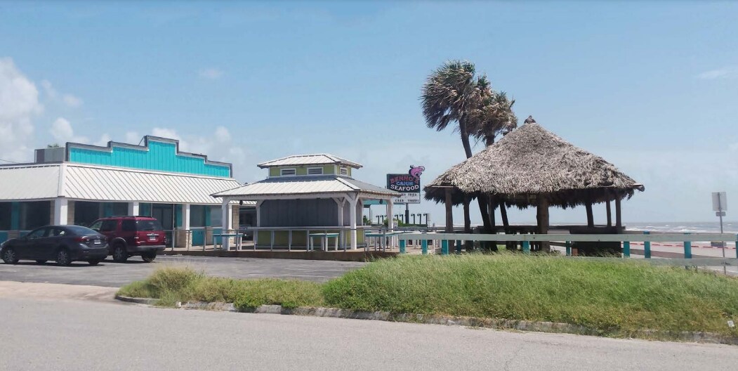 1228 Seawall Blvd, Galveston, TX à louer Photo de l’immeuble– Image 1 sur 3
