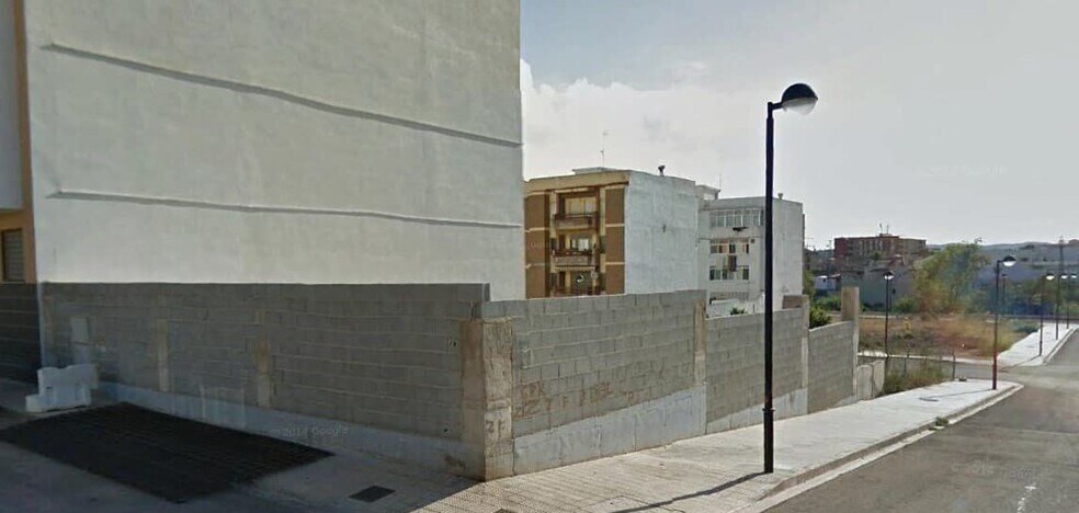 Terrain dans València, Valencia à vendre - Photo de l’immeuble – Image 2 sur 3