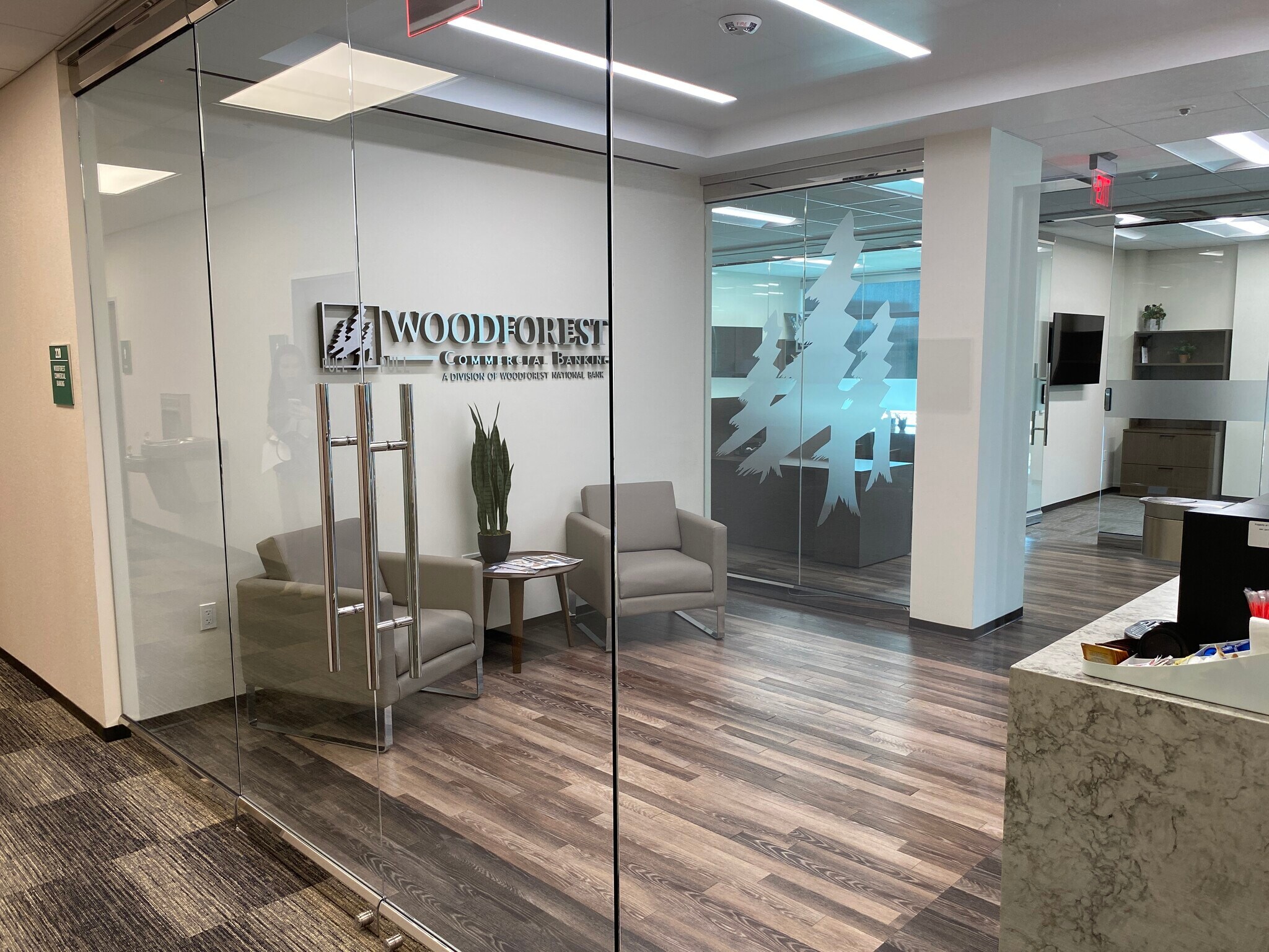 400 W Davis St, Conroe, TX à louer Photo intérieure– Image 1 sur 12