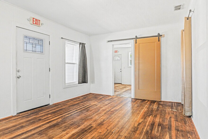 1201 Cassat Ave, Jacksonville, FL à vendre - Photo de l’immeuble – Image 2 sur 34