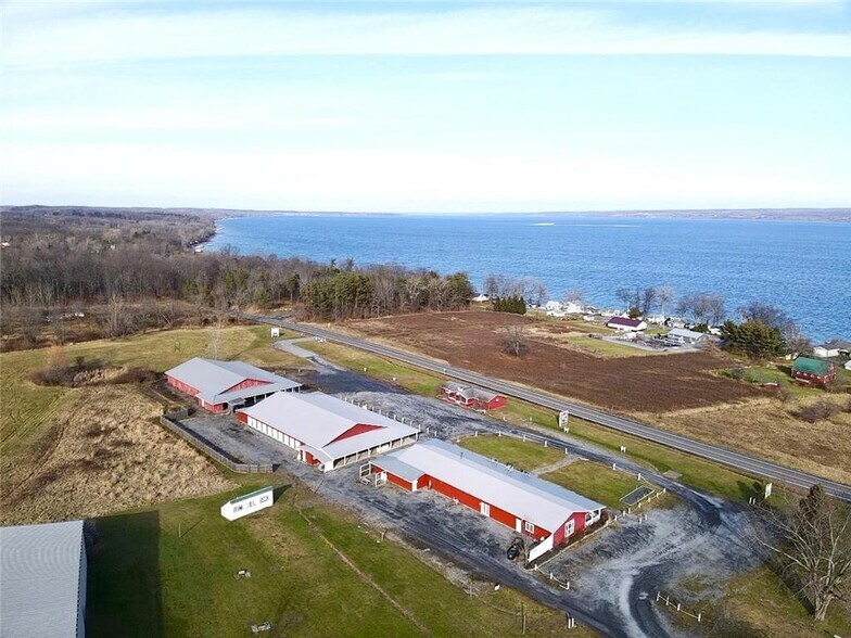 6128 State Route 89, Romulus, NY à louer - Photo de l’immeuble – Image 1 sur 34