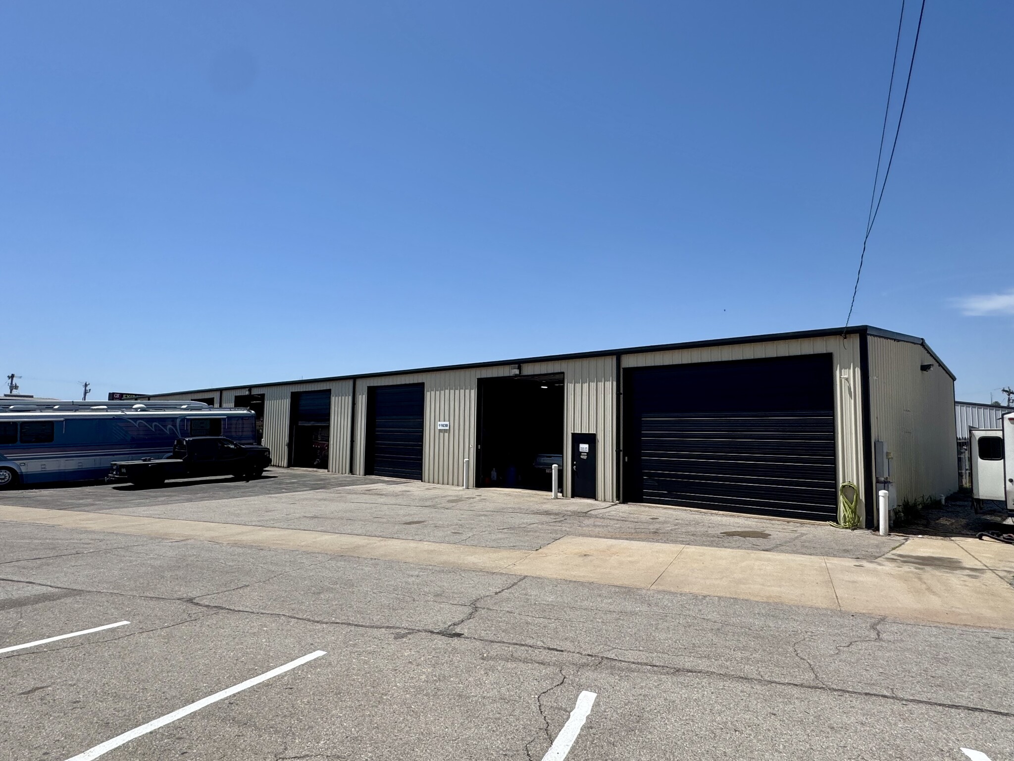 11630 N I 35 Service Rd, Oklahoma City, OK à vendre Photo principale– Image 1 sur 2