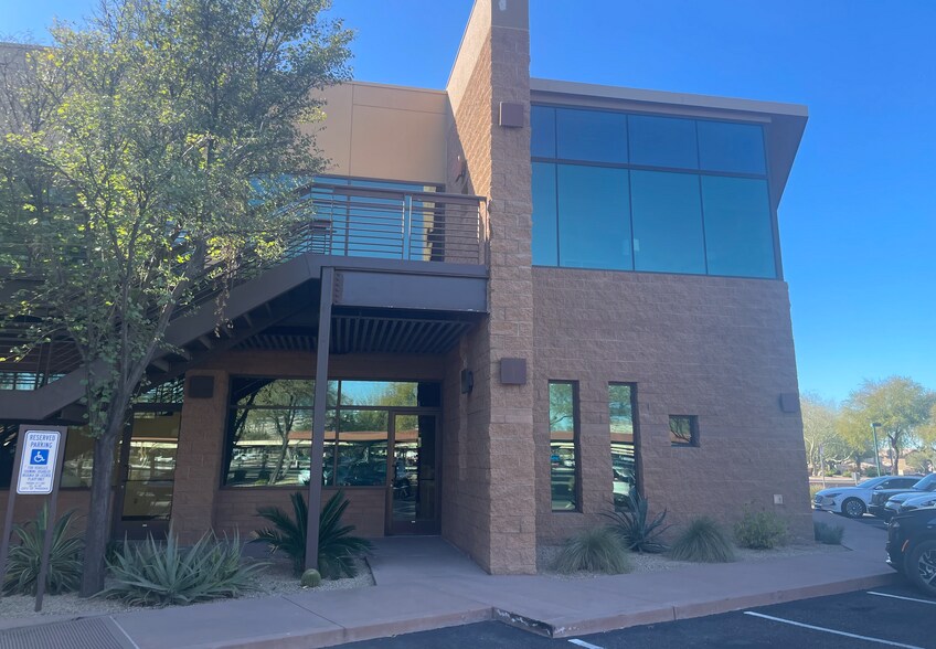 7010 E Acoma, Scottsdale, AZ à louer - Photo de l’immeuble – Image 2 sur 19
