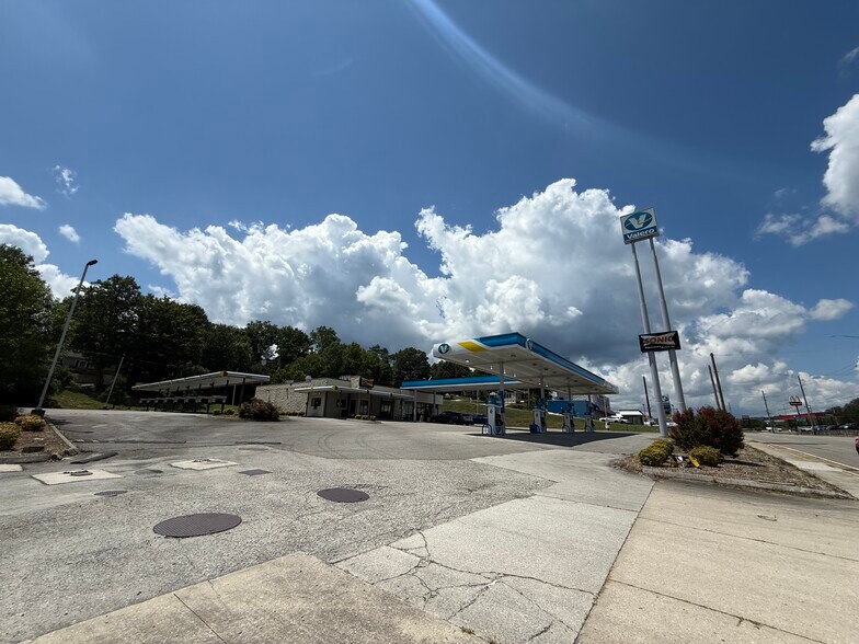 539 N Main St, Lake City, TN à vendre - Photo de l’immeuble – Image 3 sur 10