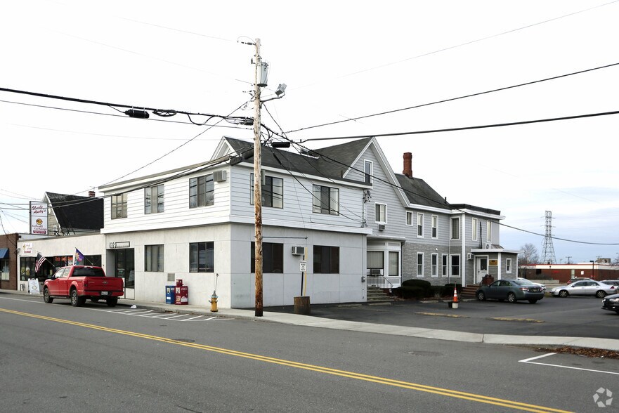 169-171 Ocean St, South Portland, ME à louer - Photo principale – Image 1 sur 10