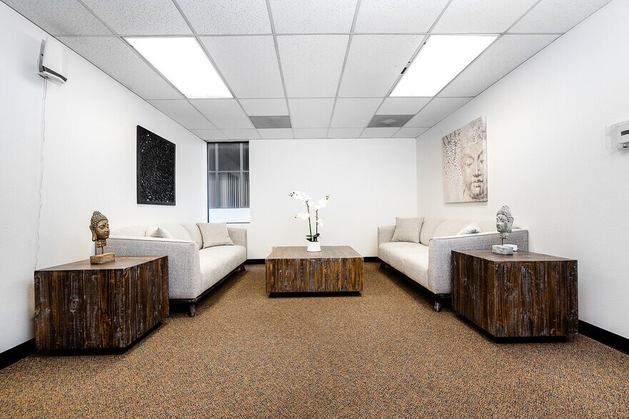 2615 Camino del Rio S, San Diego, CA à louer - Photo de l’immeuble – Image 3 sur 19
