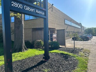 Plus de détails pour 2800 Gilbert Ave, Cincinnati, OH - Bureau à vendre
