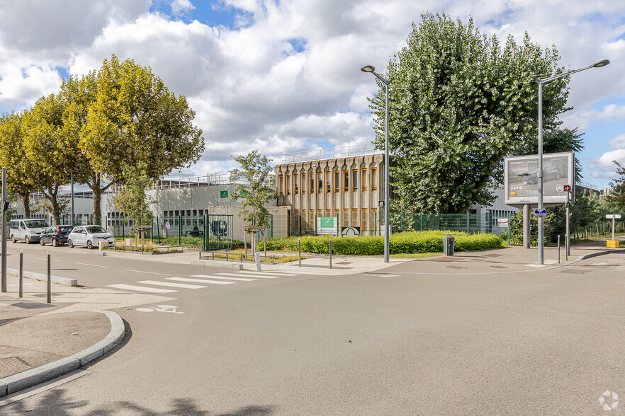 Bureau dans Lyon à louer - Photo de l’immeuble – Image 3 sur 5