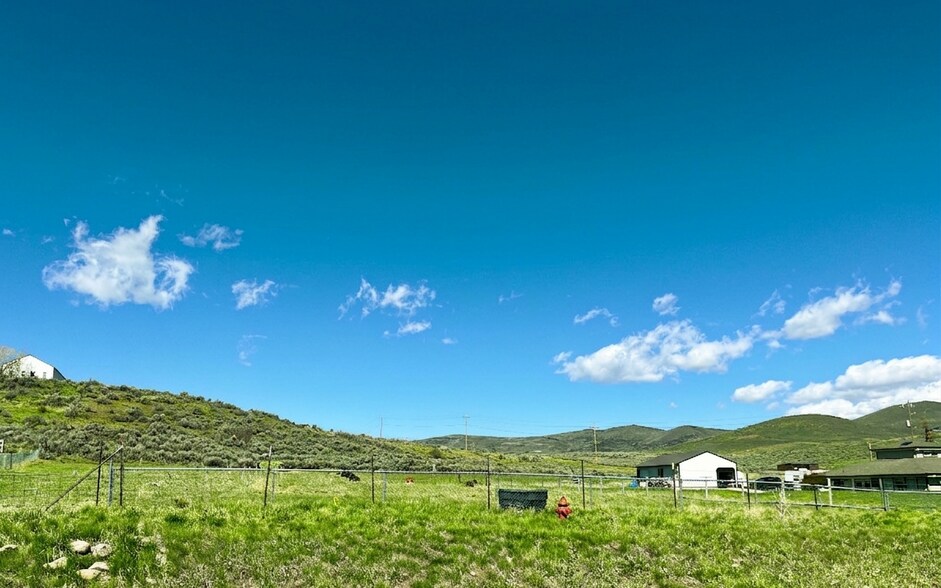 231 S Democrat Aly, Kamas, UT à vendre - Photo de l’immeuble – Image 3 sur 6