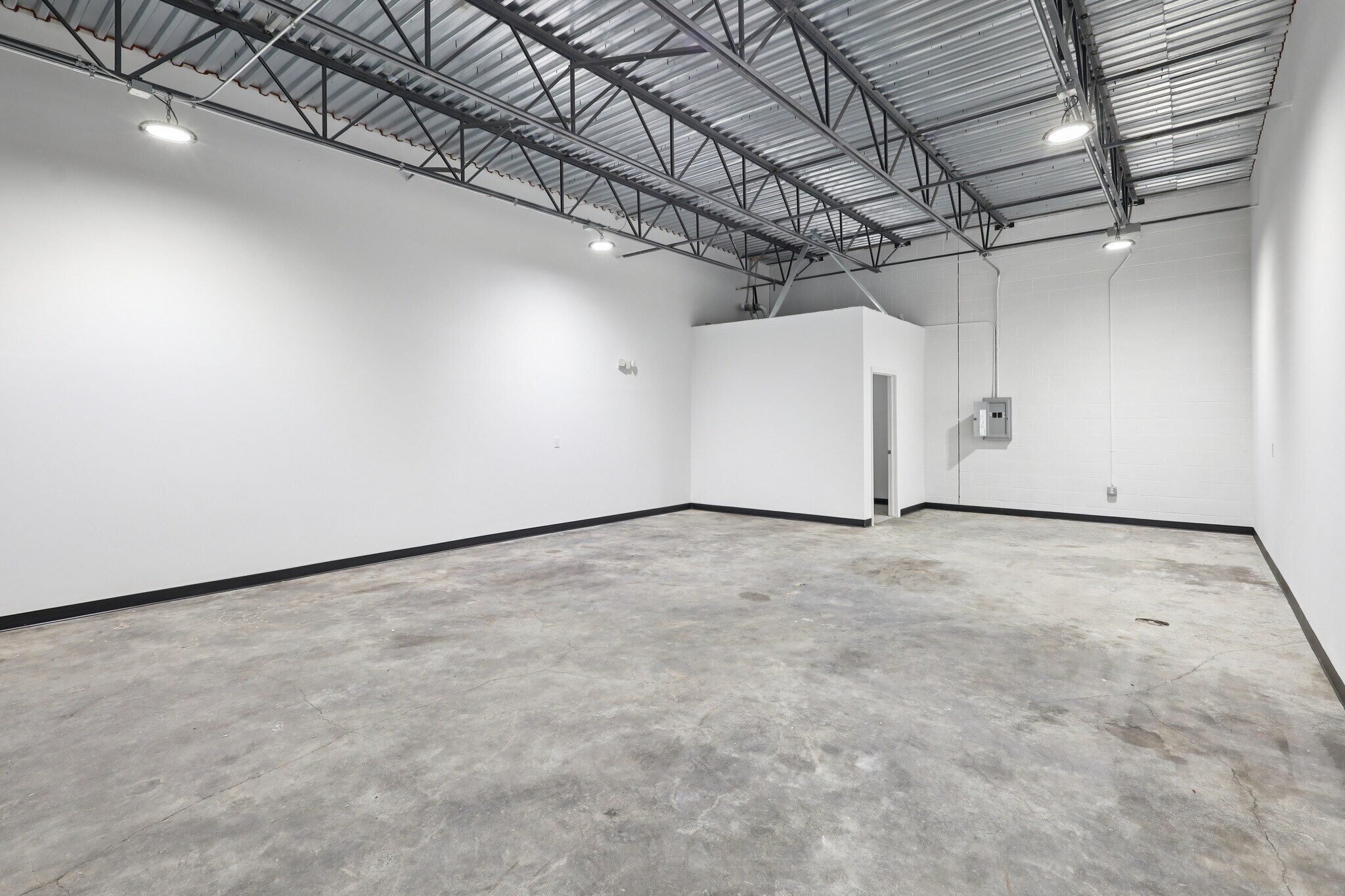 1105 Colorado Ln, Arlington, TX à louer Photo intérieure– Image 1 sur 6