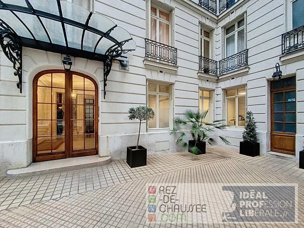 Bureau dans Paris à louer Hall d’entrée– Image 1 sur 7