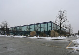 Plus de détails pour 175 E Traders Blvd, Mississauga, ON - Bureau à louer