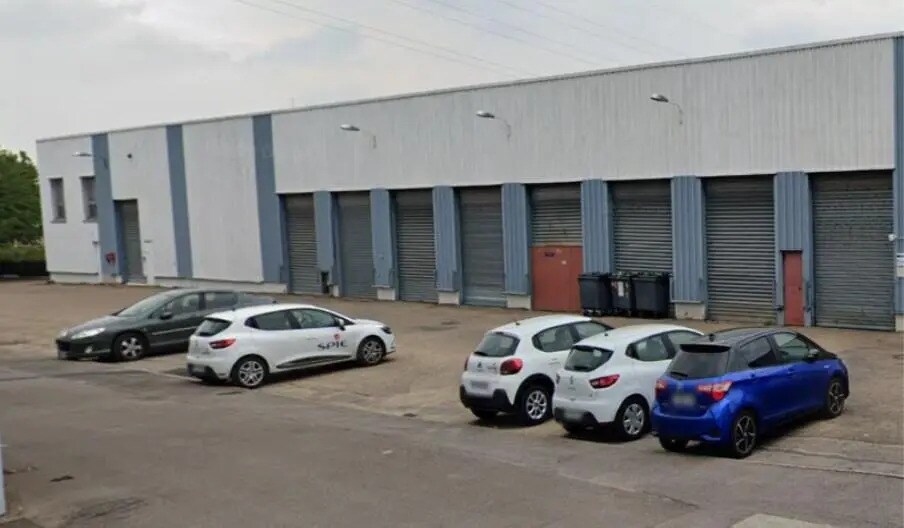 Industriel/Logistique dans Sotteville-lès-Rouen à louer - Photo de l’immeuble – Image 2 sur 3