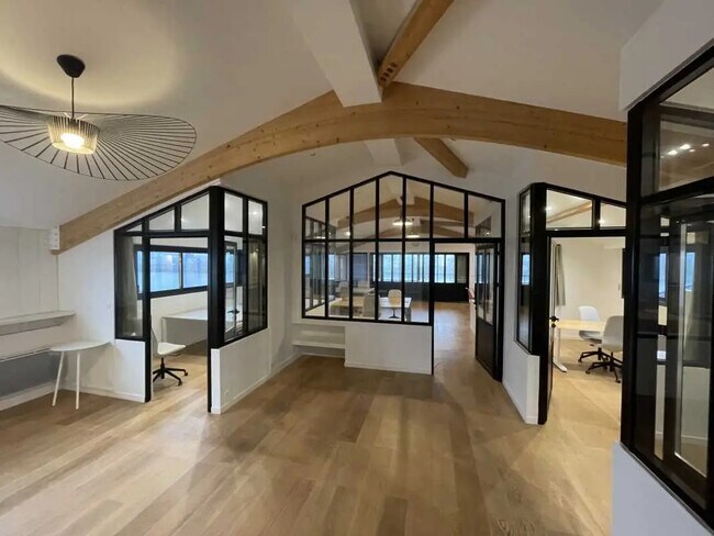 Plus de détails pour 49 Quai Emile Cormerais, Saint-Herblain - Bureau à louer