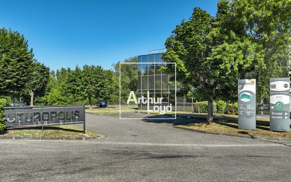 2-4 Rue Maryse Hilsz, Toulouse à louer - Photo de l’immeuble – Image 3 sur 9