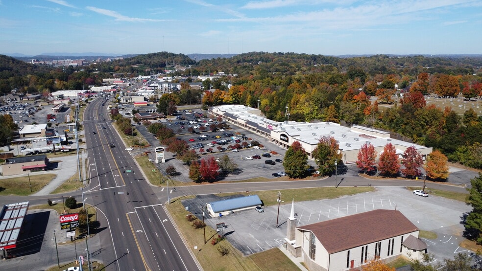 4500 Chapman Hwy, Knoxville, TN à louer - Aérien – Image 2 sur 14