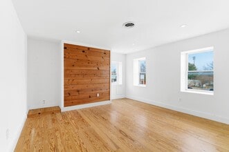 202 Main St, Reisterstown, MD à louer Photo intérieure– Image 1 sur 4