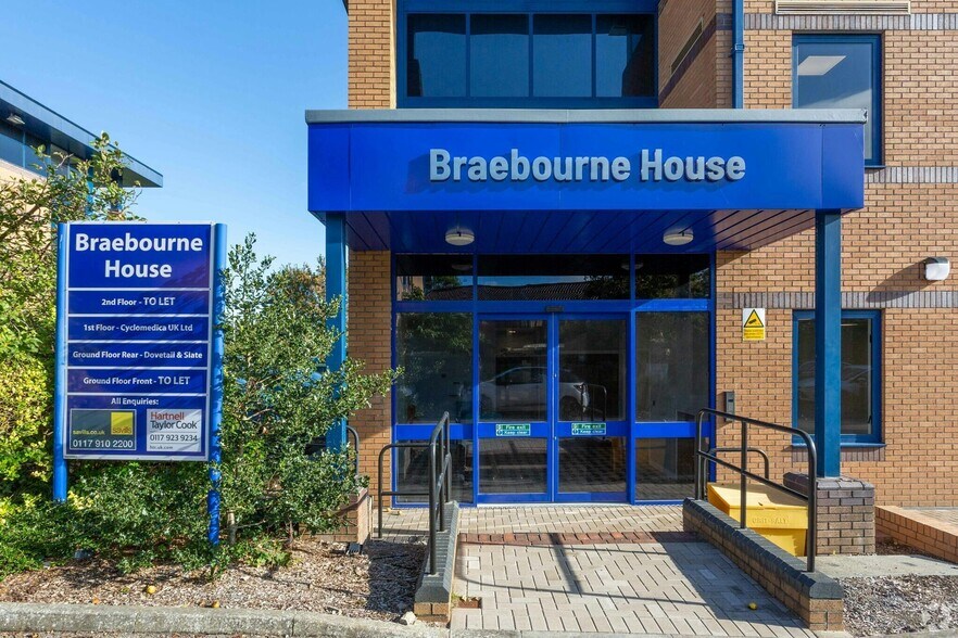 Woodlands, Bradley Stoke à louer - Photo de l’immeuble – Image 3 sur 7