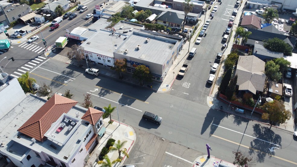 2771 Imperial Ave, San Diego, CA à vendre - Photo de l’immeuble – Image 2 sur 10