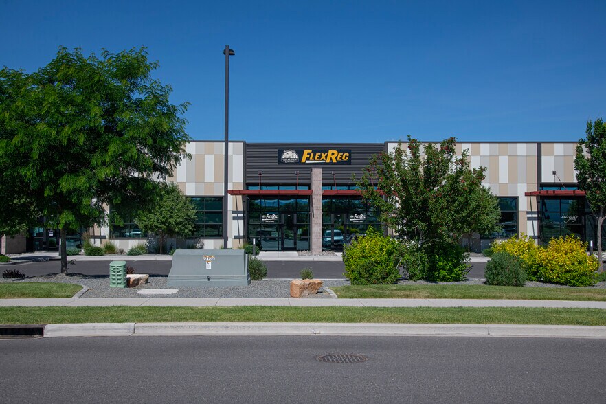 1309 Mayfly Dr, Montrose, CO à louer - Photo de l’immeuble – Image 3 sur 16