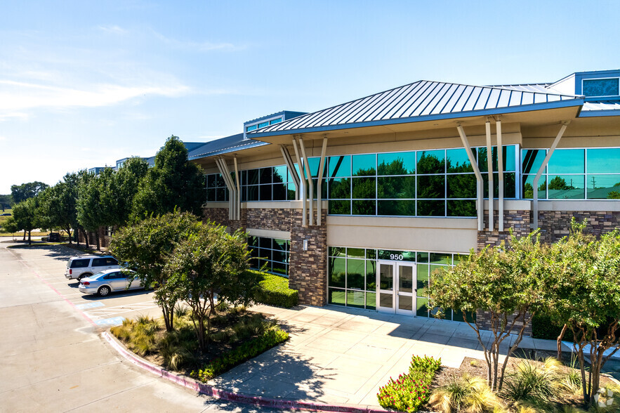 950 E State Highway 114, Southlake, TX à louer - Photo de l’immeuble – Image 3 sur 11