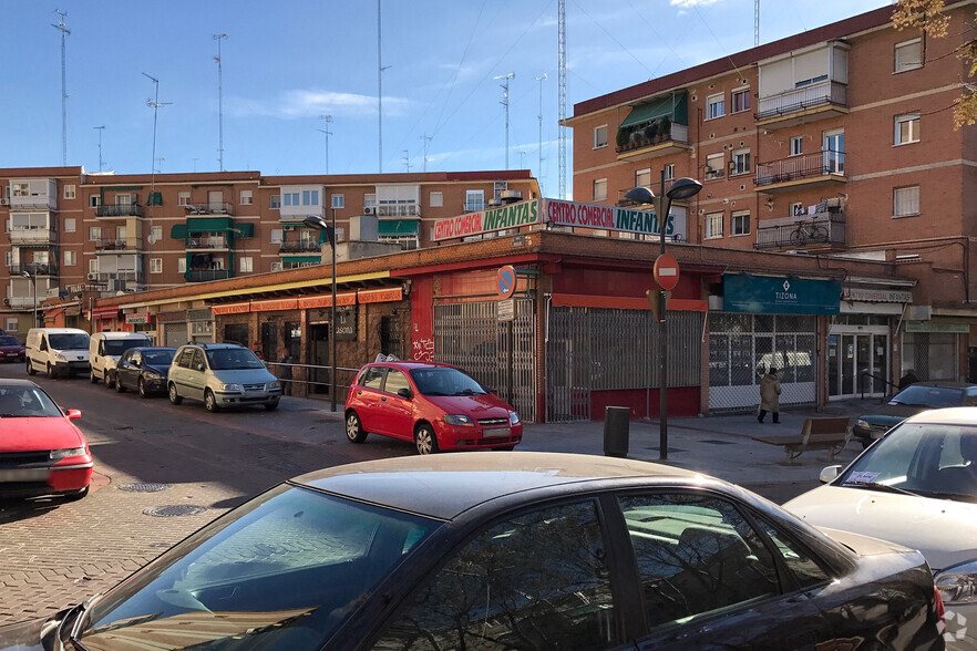 Calle Cisneros, 22, Alcorcón, Madrid à louer - Photo de l’immeuble – Image 3 sur 3